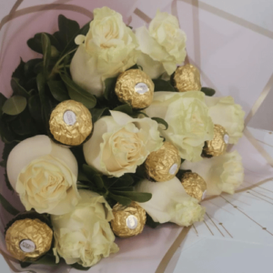 Ramo 9 rosas con bombones ferrero